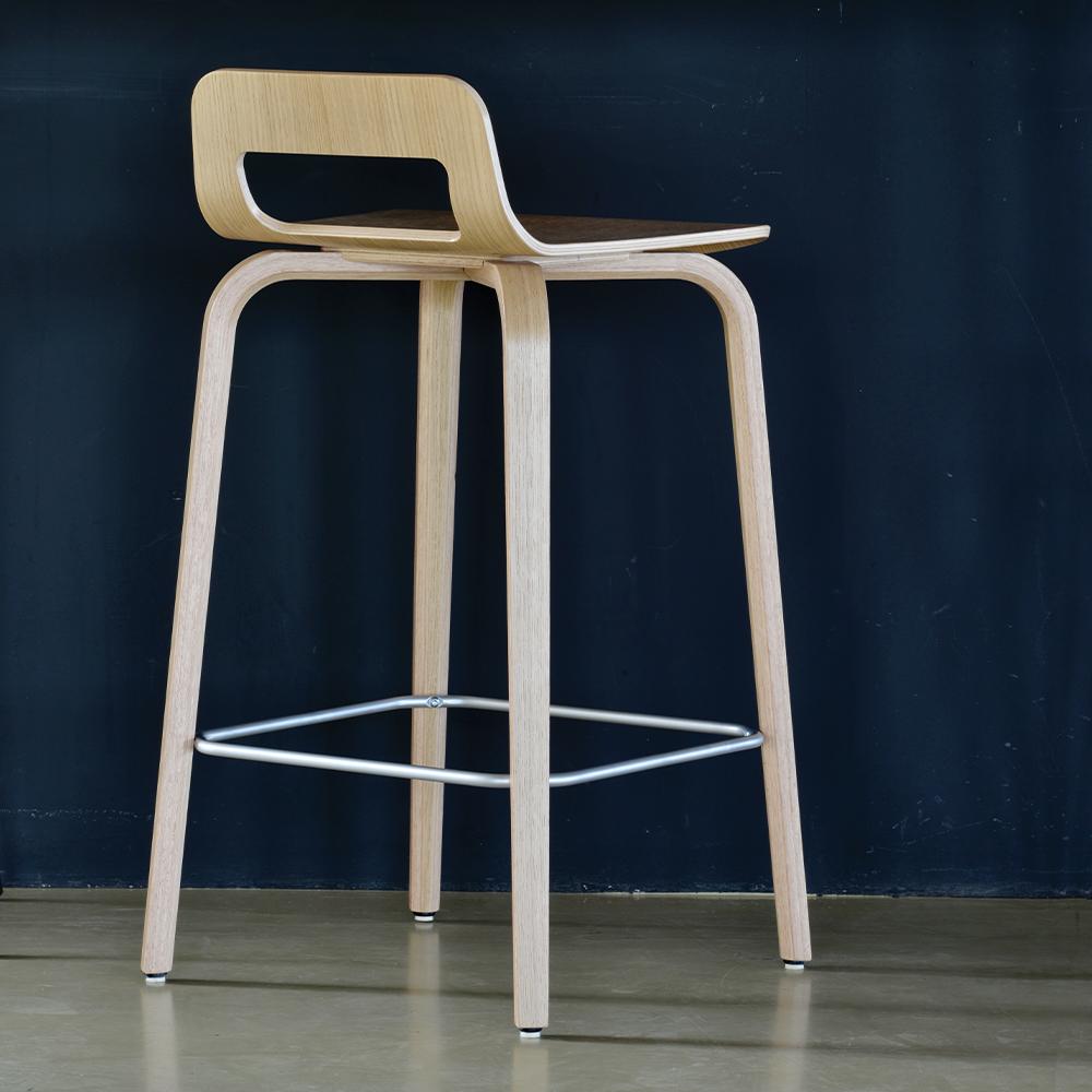 KORVET Medium Barstool