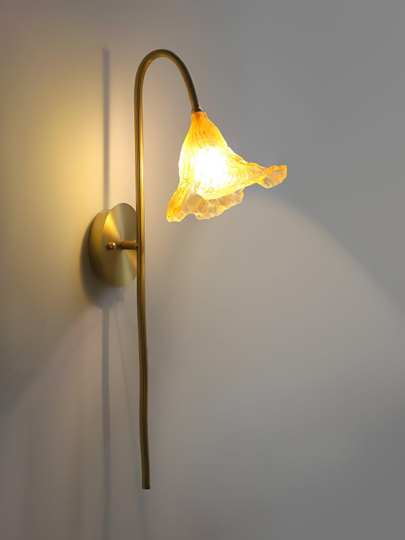 Lotus Amber Wall Lamp